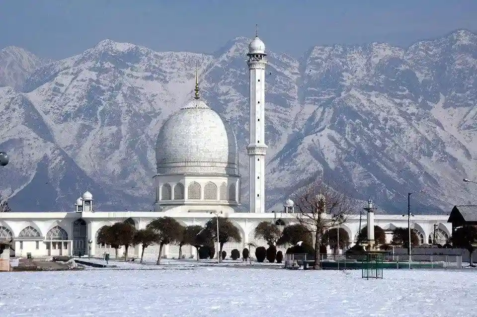 Hazratbal Shrine Srinagar