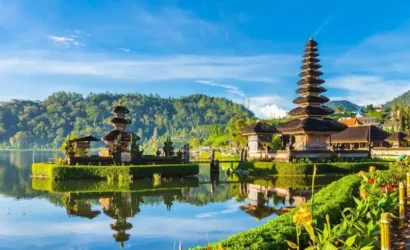 6 Days Romantic Bali Honeymoon Package with Nusa Penida, Uluwatu, Water Sports & Ubud Delights