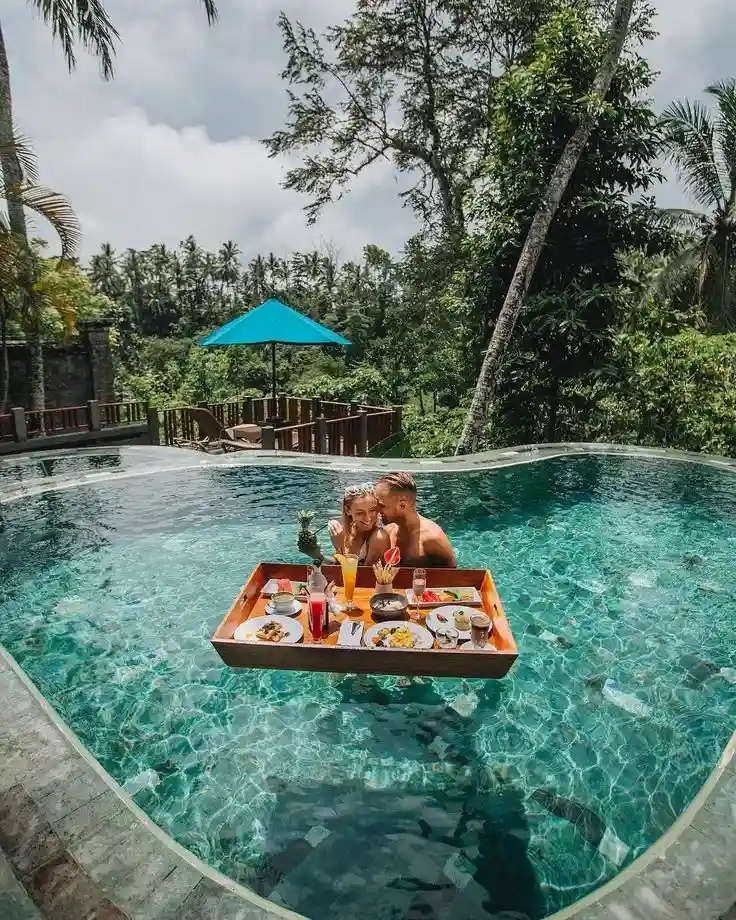 Floating breakfast in Ubud Bali