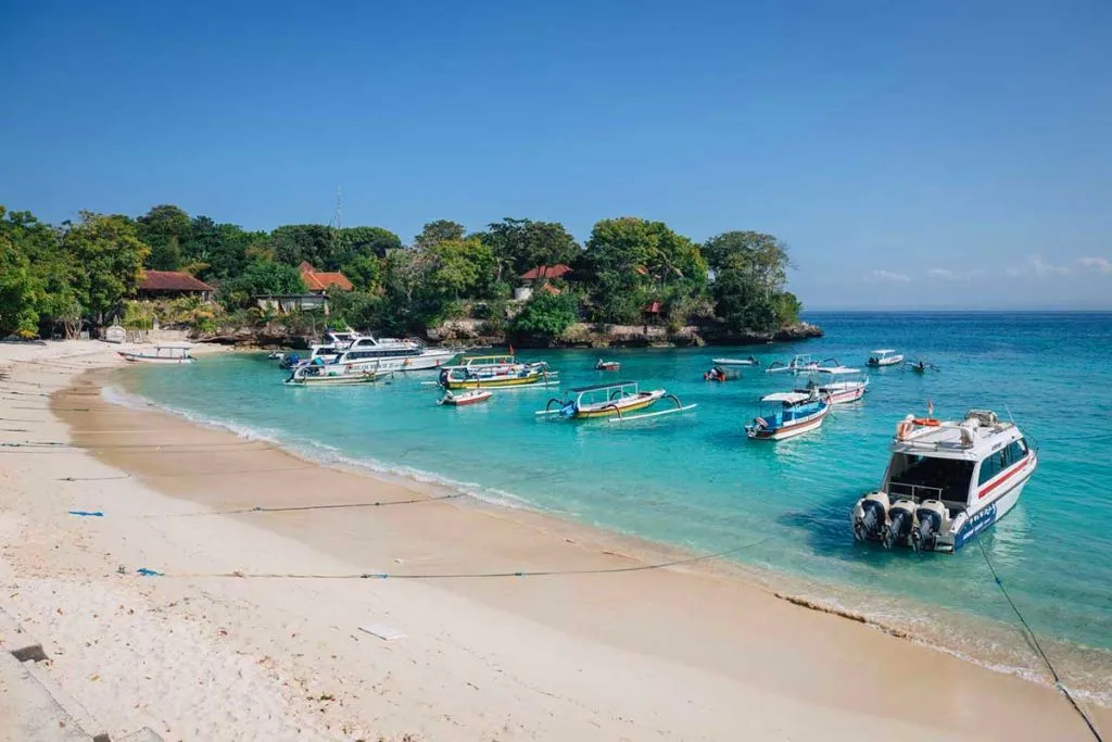 Mushroom Bay Beach Bali