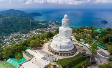 Thailand Big Buddha honeymoon