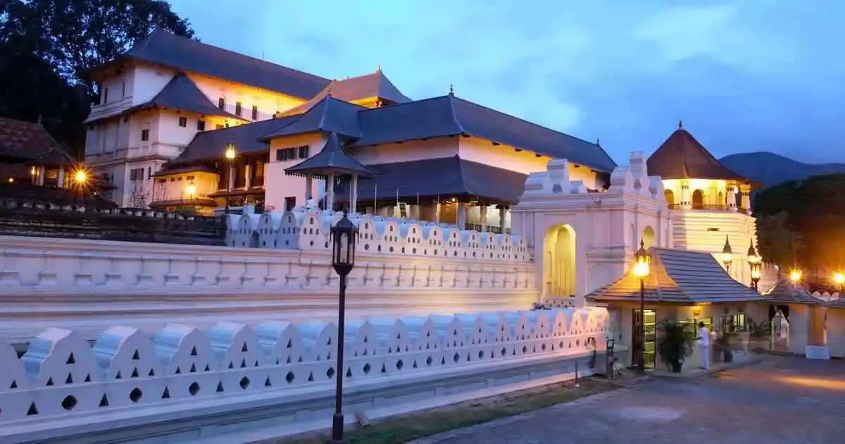 places to visit in Kandy sri lanka